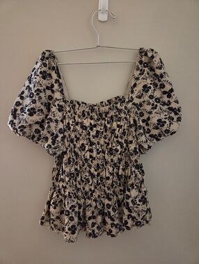 Sugarlips Black Floral Smocked Puff-Sleeve Top on Cream